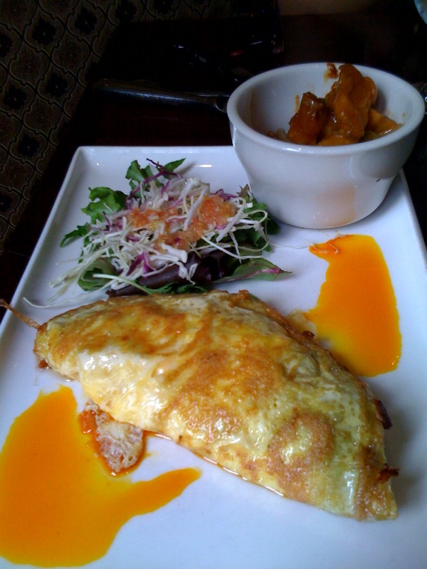 Don Pedro's - Tres Quesos (Cheese Omelet)