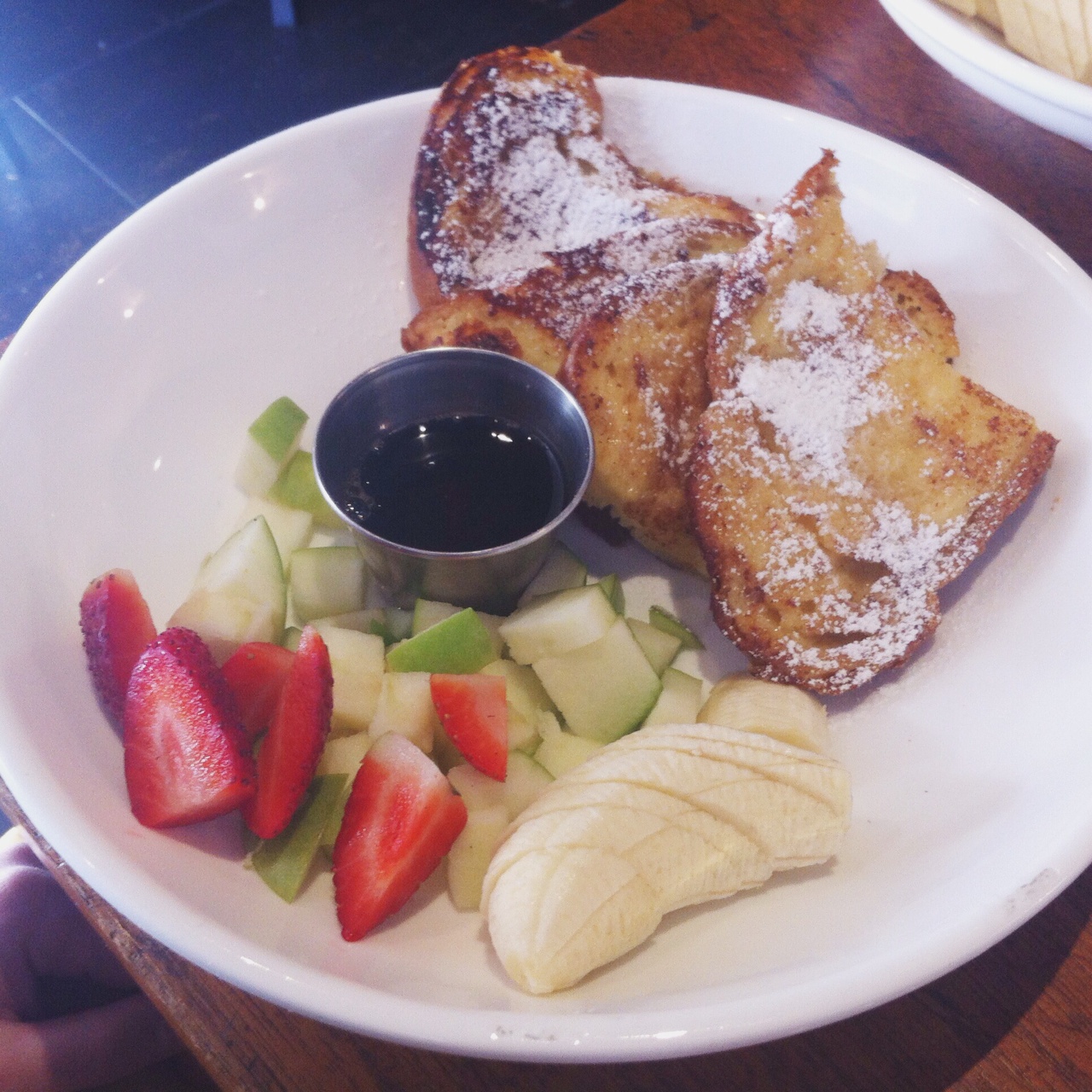 French Toast, Communal