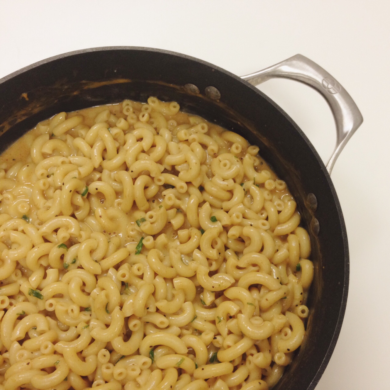 Easy Stovetop Mac & Cheese
