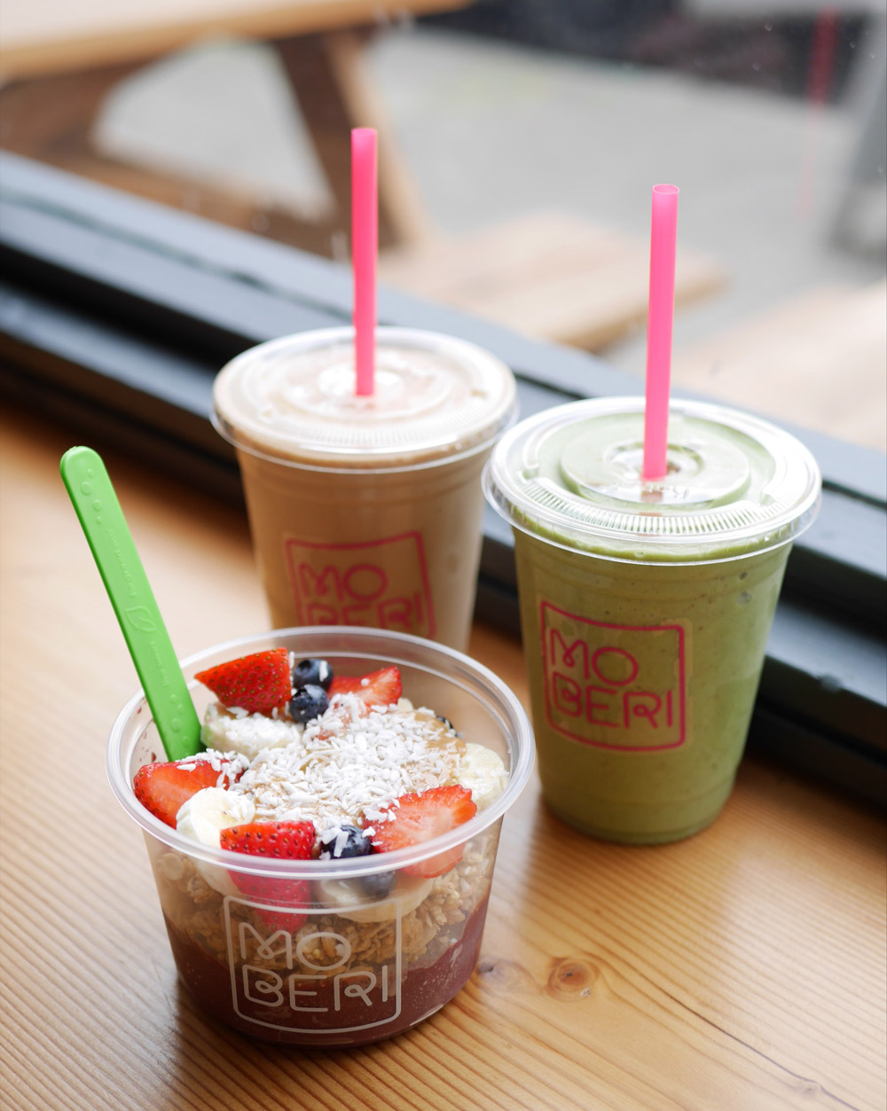 Moberi, Uncle Jesse Acai Bowl, Peanut Butter Cacao Smoothie, Green Vibes Smoothie